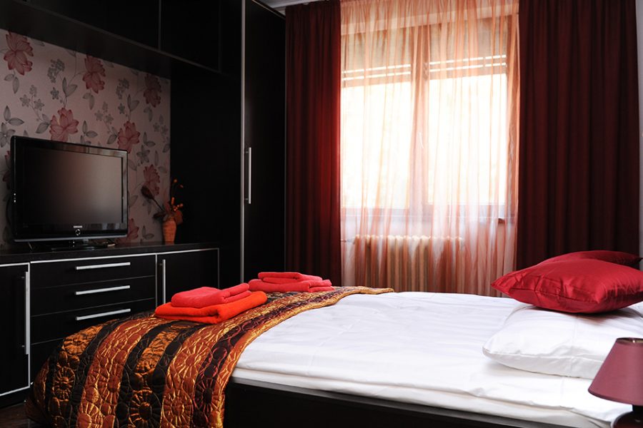 apartament-4-camere-de-inchiriat-Decebal-Oradea-AP48