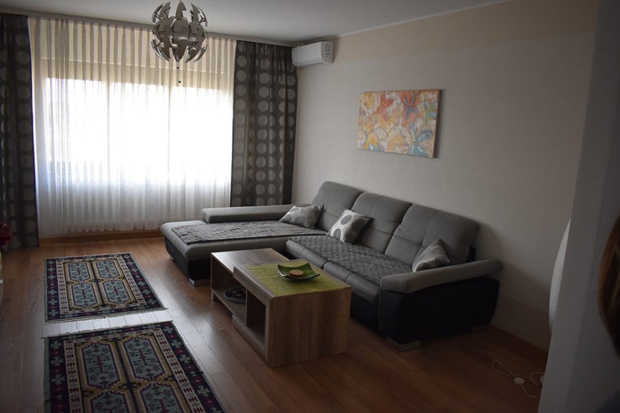 apartament-3-camere-de-inchiriat-zona-Centrala-Oradea-AP97