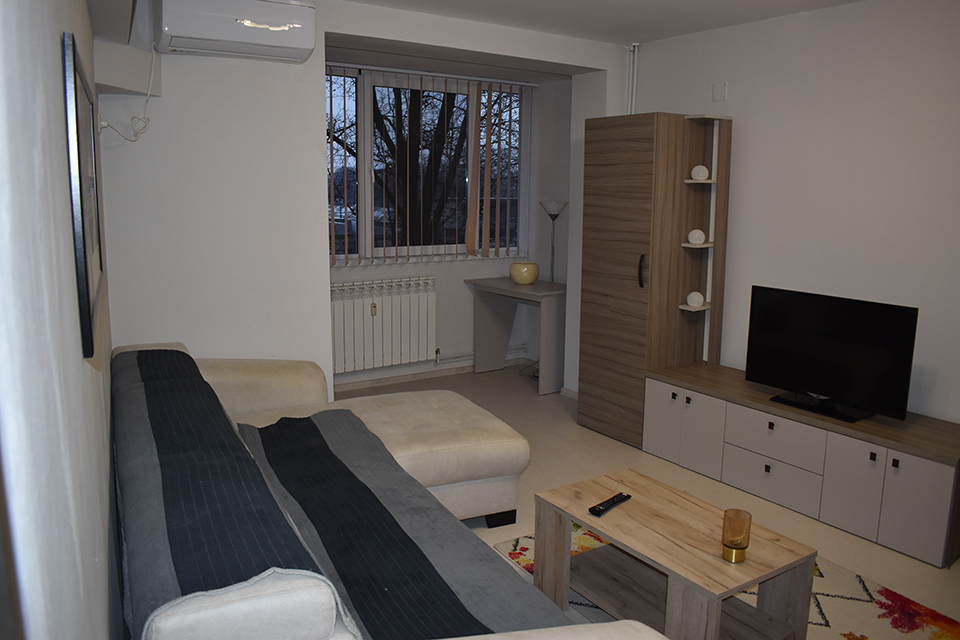 apartament-de-inchiriat-ultracentral-Oradea-AP151